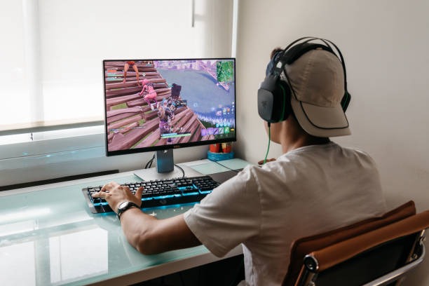 A Practical Introduction to popular online games